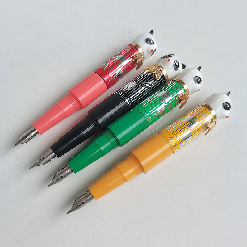 Cina nella collezione 1980 S c - Vintage Collectible Pens recensione e prezzo
